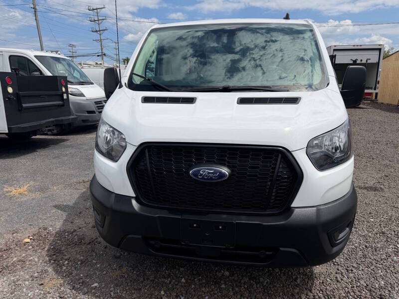 ford transit van 2022 1FTBR2Y82NKA64847 image ford transit van 2022 1FTBR2Y82NKA64847 image
